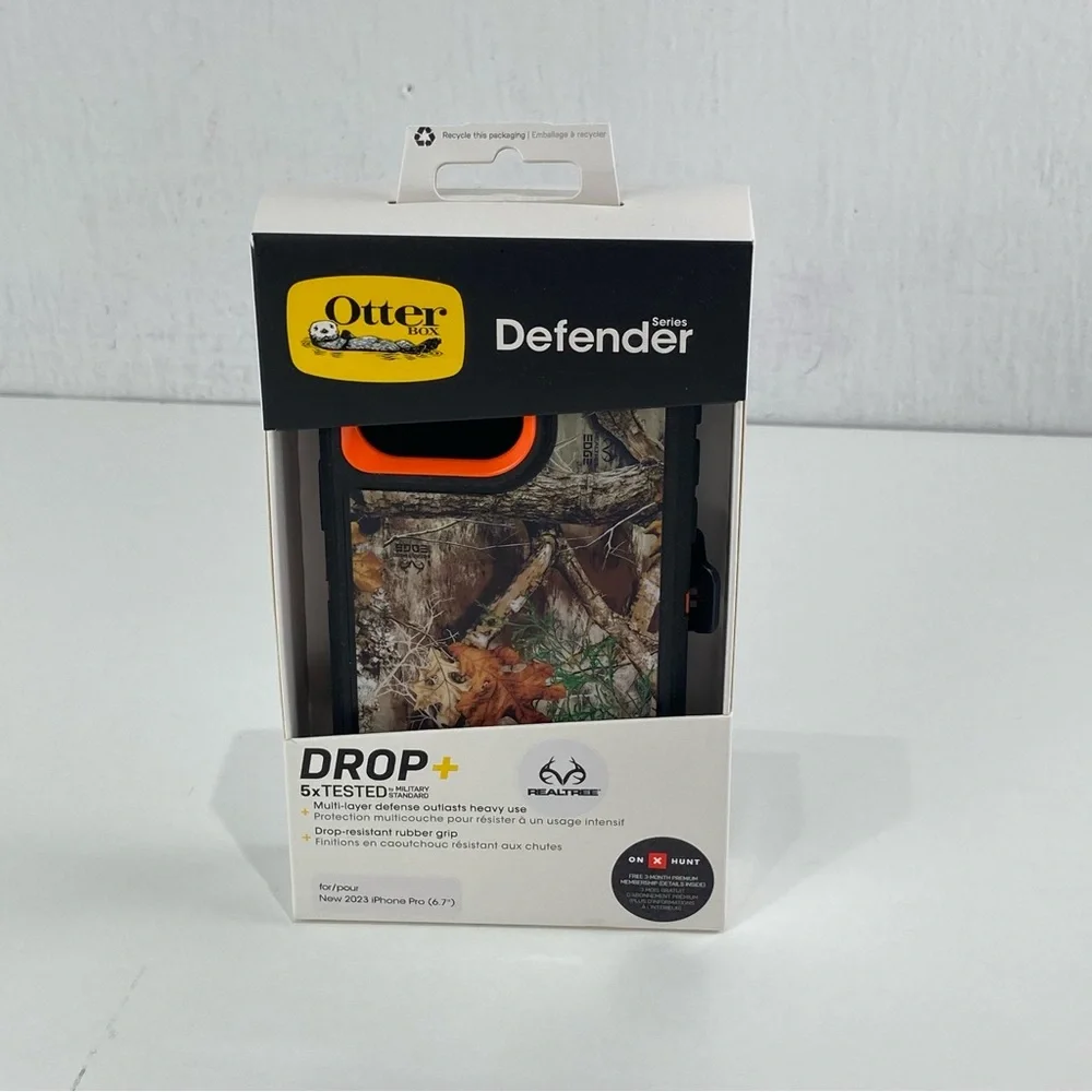 OtterBox Defender Series Realtree Camo Blaze Case for iPhone pro (6.7)